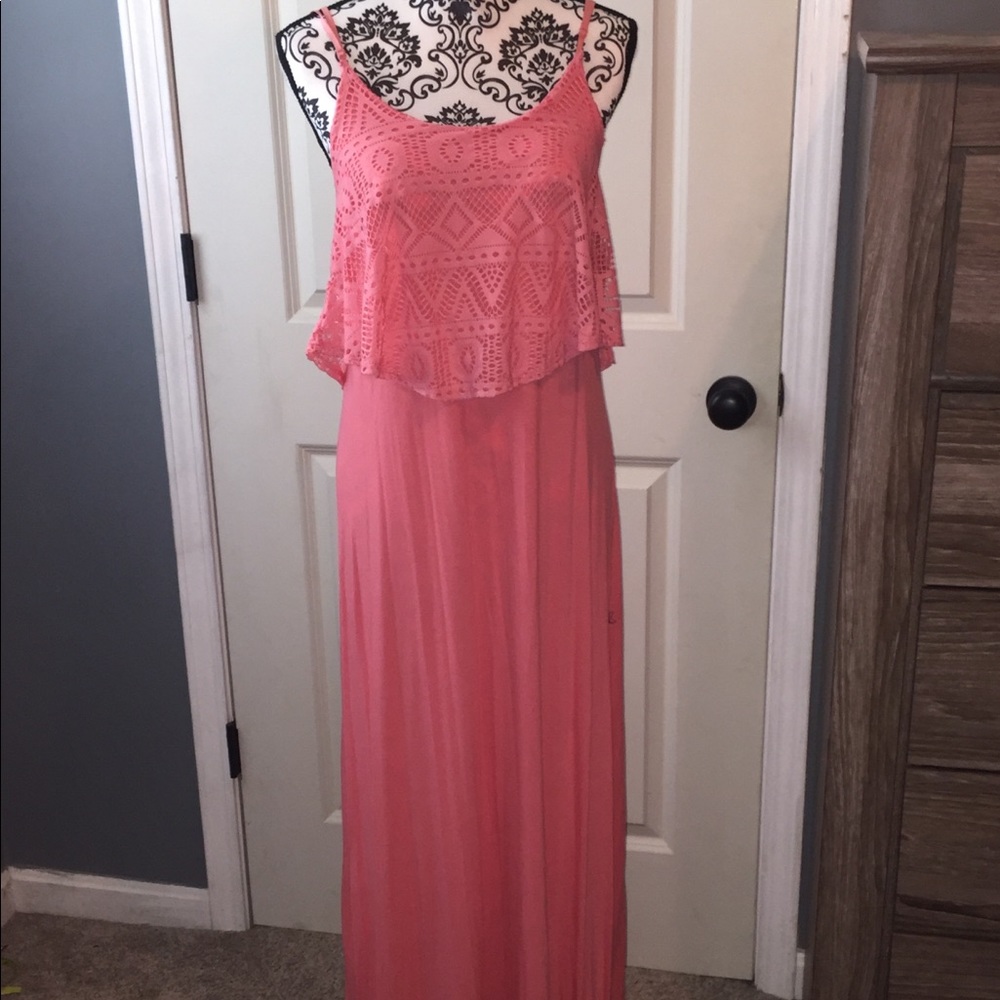 Medium eyelet topped coral maxi